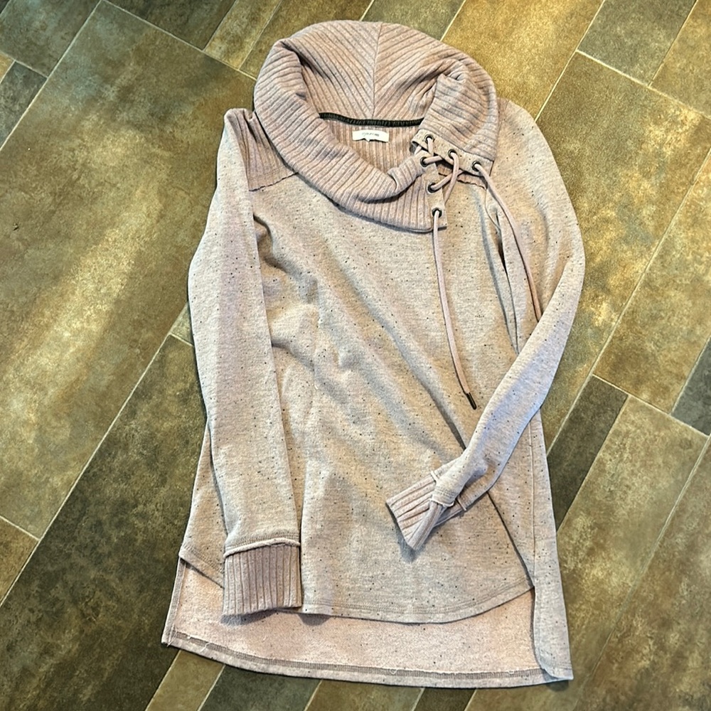 Light pink sweater